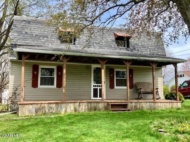 House for sale in Seward, Pennsylvania