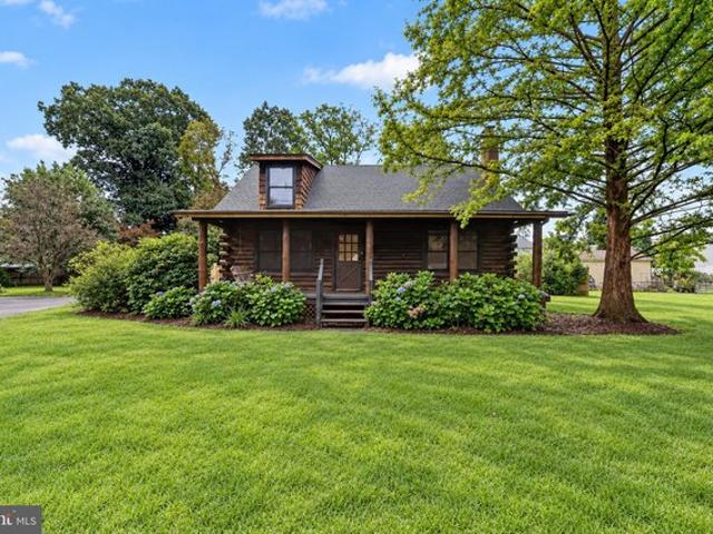 House for sale in Trenton, New Jersey