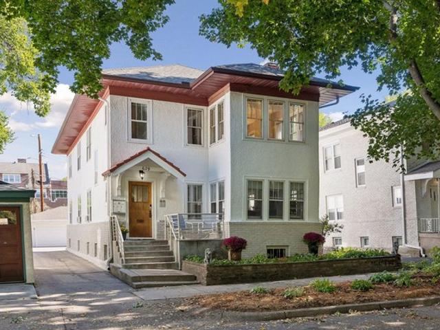 House for sale in Lowry Hill, Minneapolis