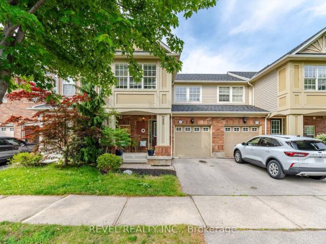 Townhouse for sale in Woburn, Ontario