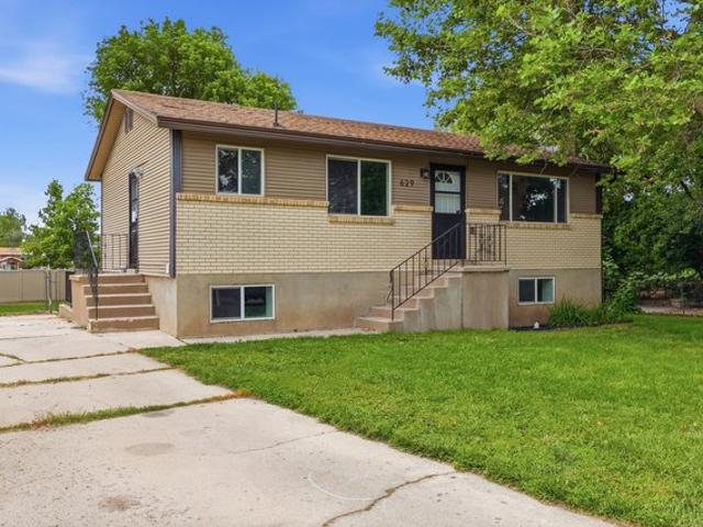 House for sale in Layton, Utah