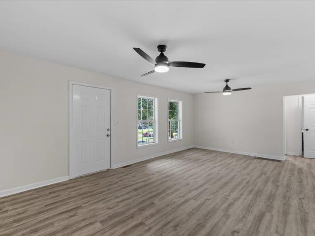 House for sale in Lincoln Pioneer Village, Rockport