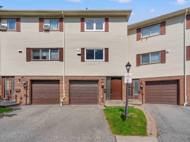 Townhouse for sale in Woburn, Ontario