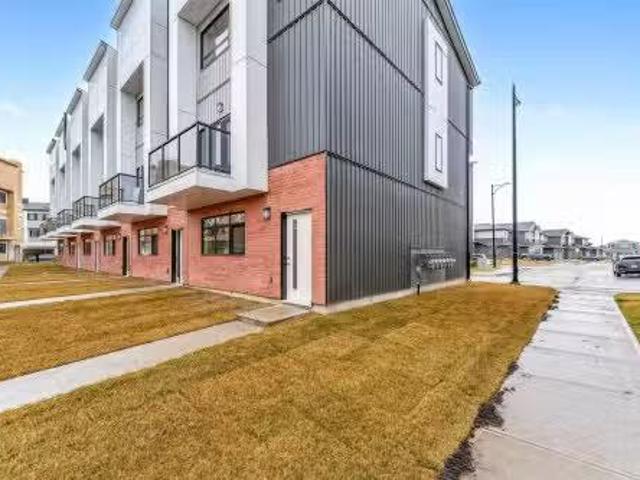 Condo for sale in Saint Albert, Alberta