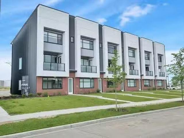Condo for sale in Saint Albert, Alberta
