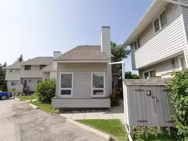 House for sale in East St. Paul, Manitoba