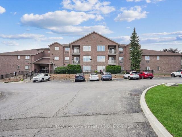 Condo for sale in Burlington, Ontario