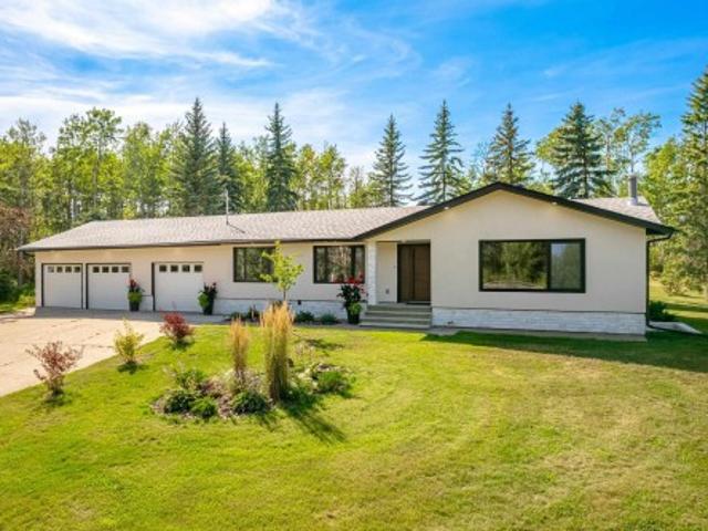 House for sale in Alberta