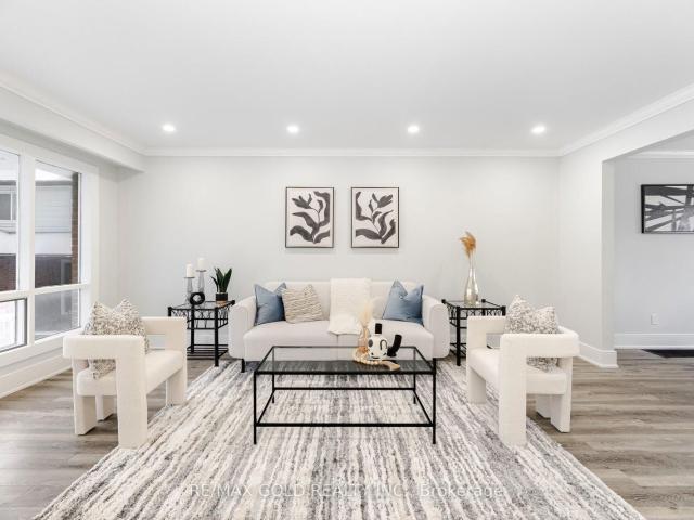 Condo for sale in Woburn, Ontario