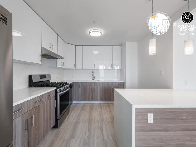 Condo for sale in Queens, Arverne