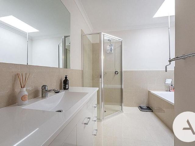 House for rent in Canberra, Gungahlin