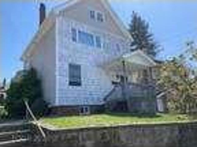 House for rent in East Rutherford