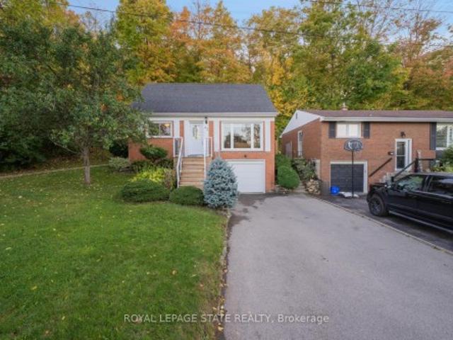 House for sale in Ancaster, Ontario