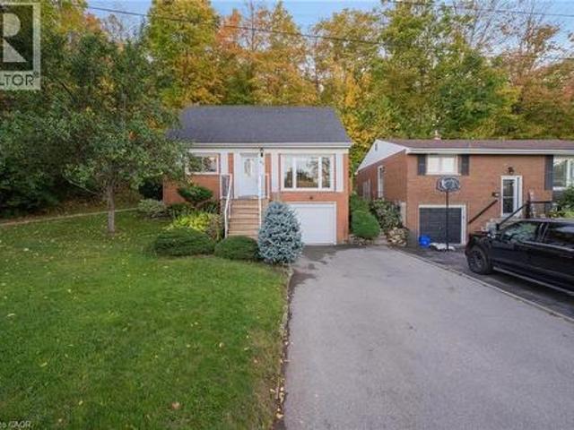 House for sale in Ancaster, Ontario