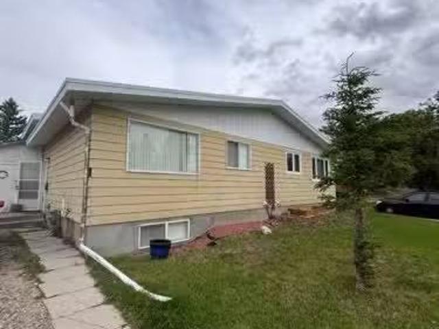 House for rent in Lethbridge, Alberta