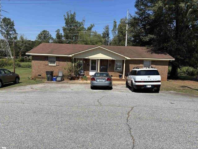 House for sale in Greenville, South Carolina