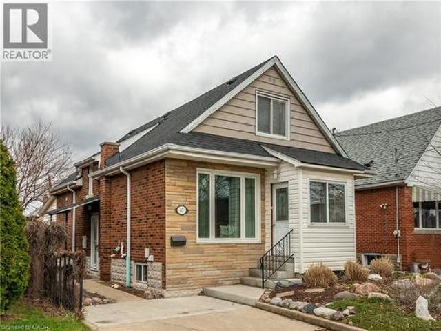 House for sale in Ancaster, Ontario
