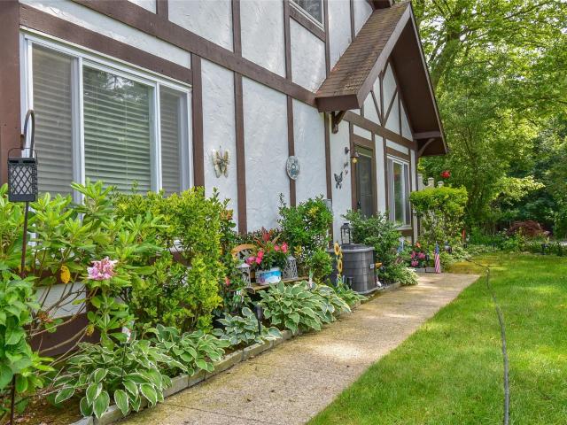 Condo for sale in Middle Island