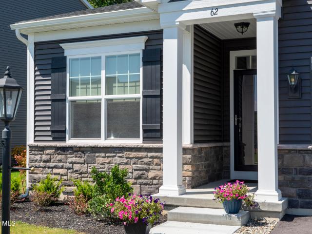 Townhouse for sale in Saratoga, New York