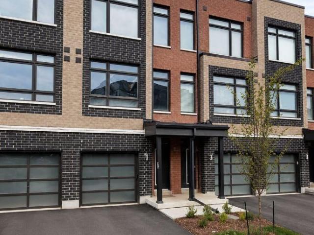 Townhouse for rent in Woburn, Ontario