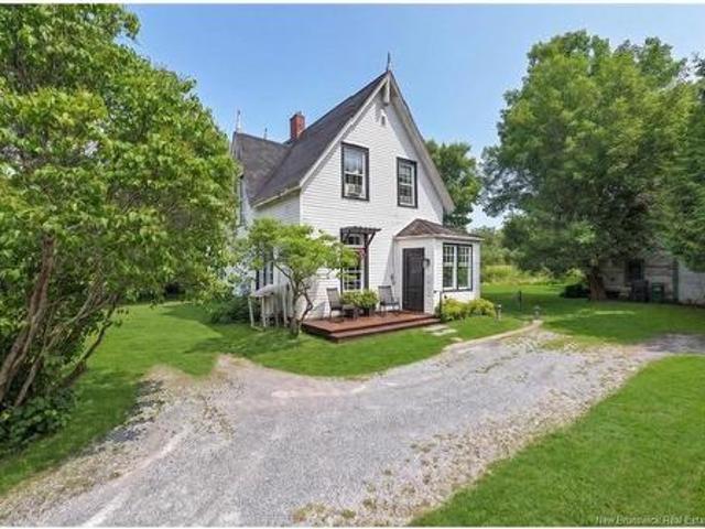 House for sale in Hampton, New Brunswick