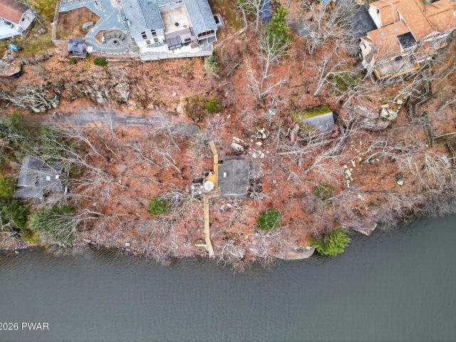 House for sale in Lakeville, Pennsylvania