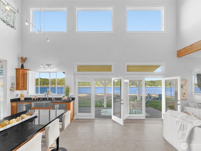 House for sale in Allyn House for sale in Allyn