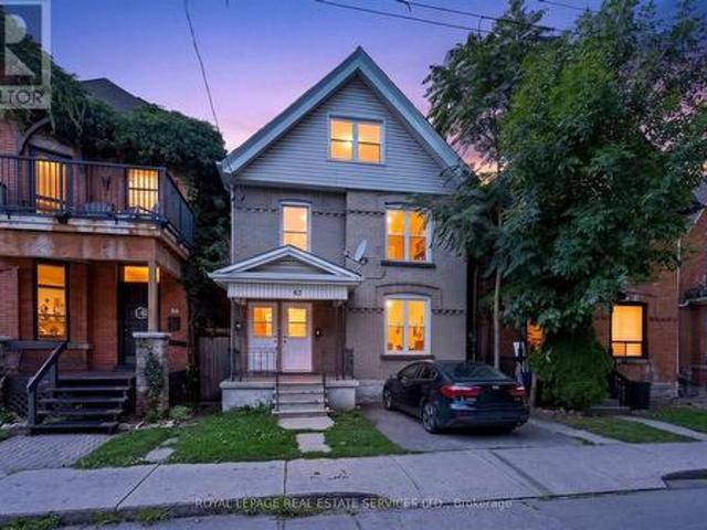 Property for sale in Ancaster, Ontario
