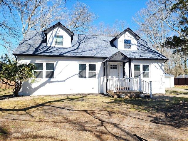 House for sale in Centereach, New York