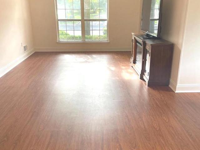 Property for rent in Kendall Park, New Jersey