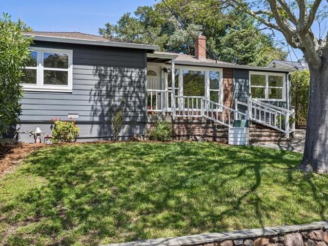House for sale in Greenbrae, California