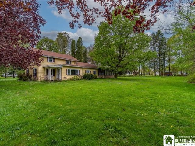House for sale in Frewsburg, New York
