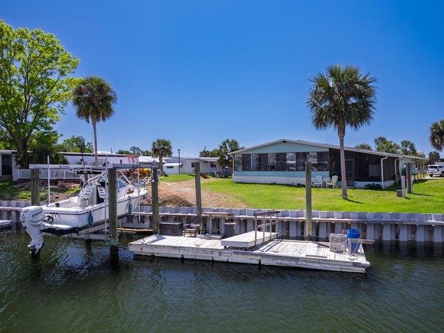 House for sale in Crawfordville, Florida