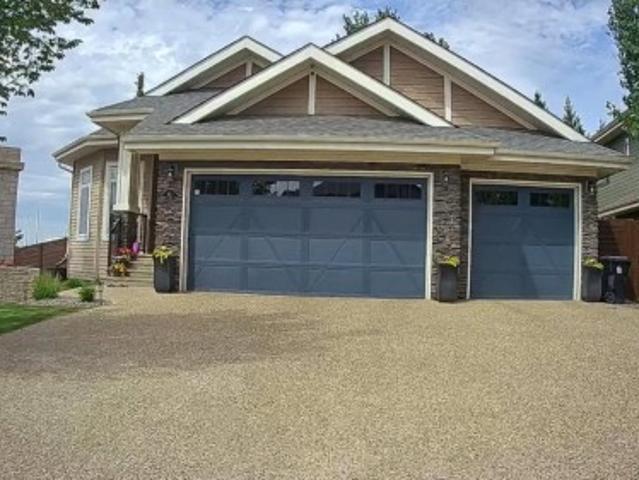 House for sale in Spruce Grove, Alberta