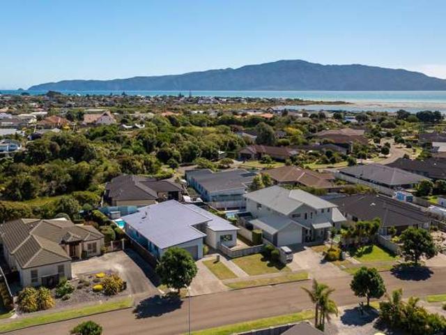 House for sale in Paraparaumu, Wellington