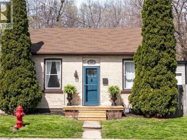 House for sale in Ancaster, Ontario