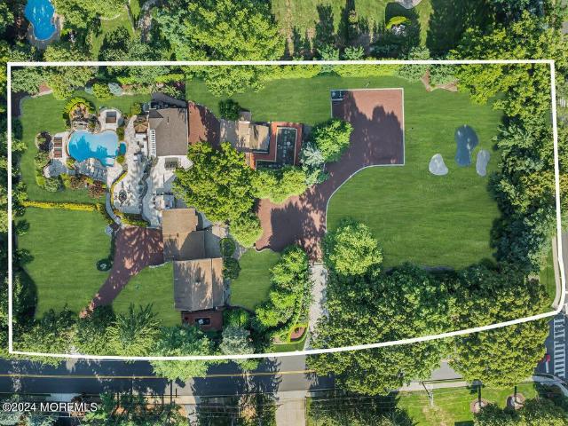 House for sale in Holmdel