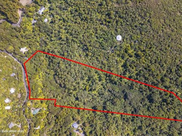 Land for sale in Oratia