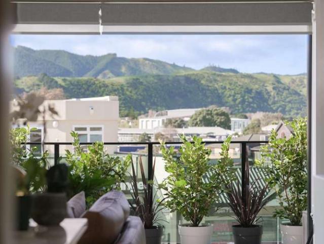 Townhouse for sale in Raumati Beach, Paraparaumu