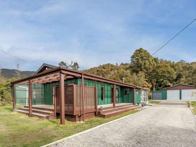 House for sale in Waimangaroa, West Coast