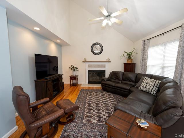 House for sale in Patterson, New York