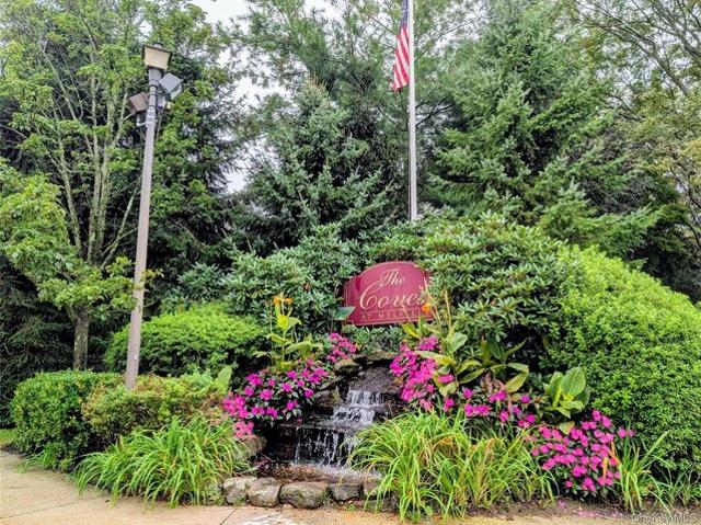 Condo for sale in The Coves at Melville, Town of Huntington