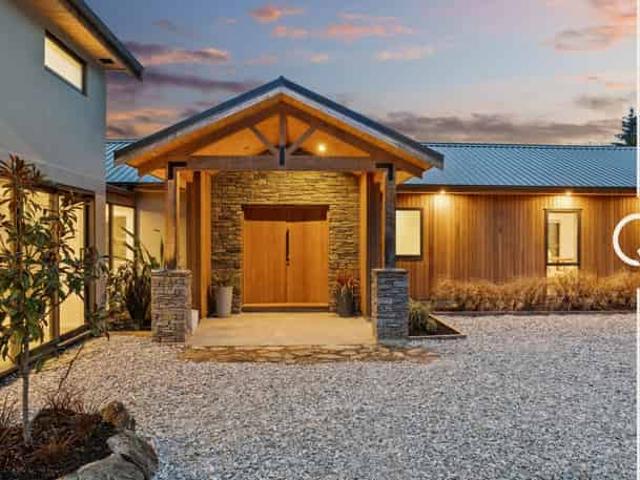 House for rent in Otakou