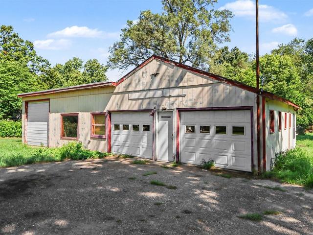 House for sale in Rutland Charter Township, Barry County