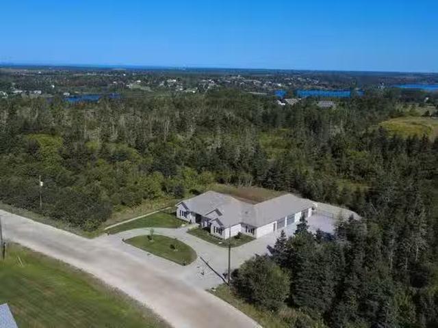 House for sale in Brooklyn, Nova Scotia