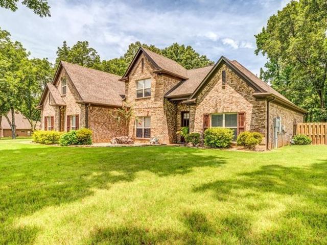 House for sale in Brighton, West Tennessee