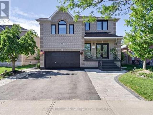 House for sale in Barrie, Ontario
