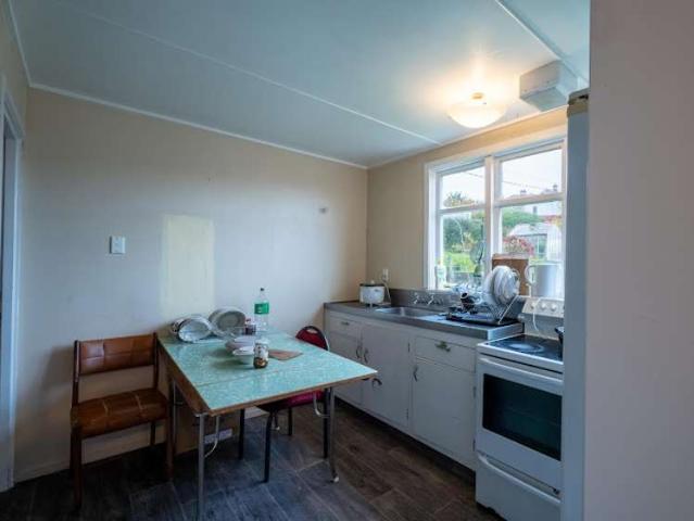 House for sale in Otakou