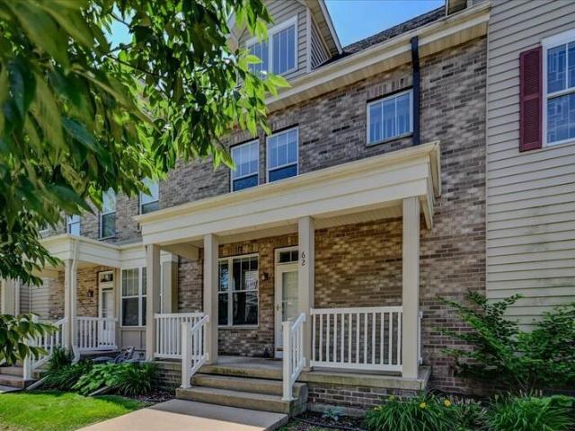 Townhouse for sale in Fitchburg
