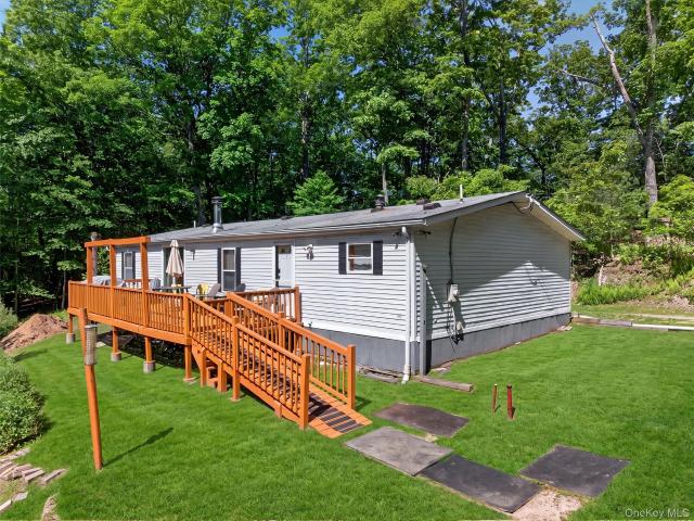 House for sale in Cuddebackville, New York